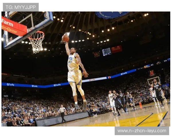 勇士快攻推进极具观赏性